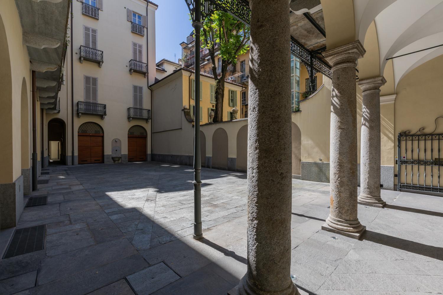 Appartamento Casa Savoia By Wonderful Italy Torino Esterno foto